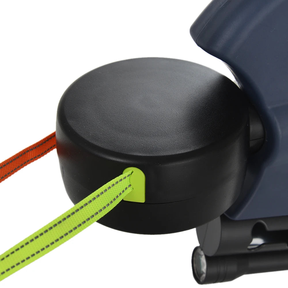 No-Tangle Dual Retractable Dog Leash