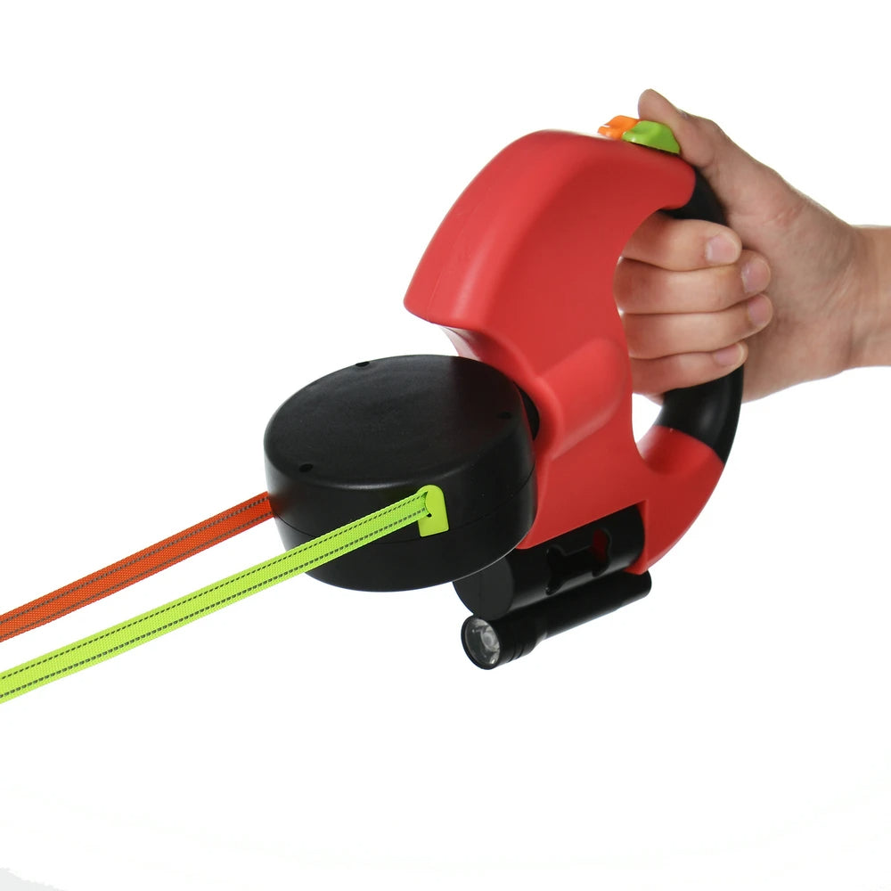 No-Tangle Dual Retractable Dog Leash